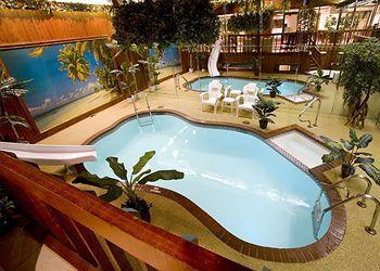 Sybaris Pool Suites Northbrook - Adults Only Гленвю Екстериор снимка